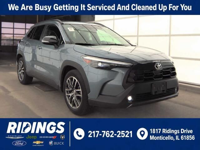 2026 Toyota Corolla Cross XLE