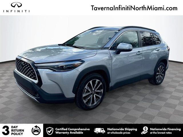 2024 Toyota Corolla Cross XLE