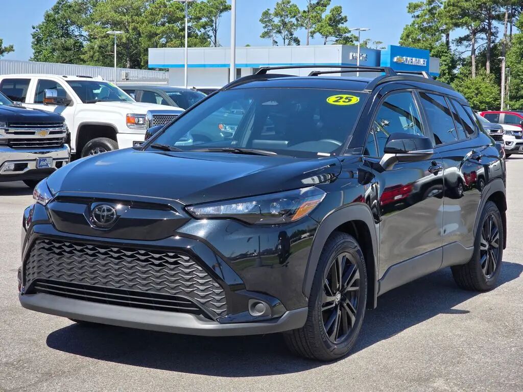 2025 Toyota Corolla Cross Hybrid S — photo 1 of 13