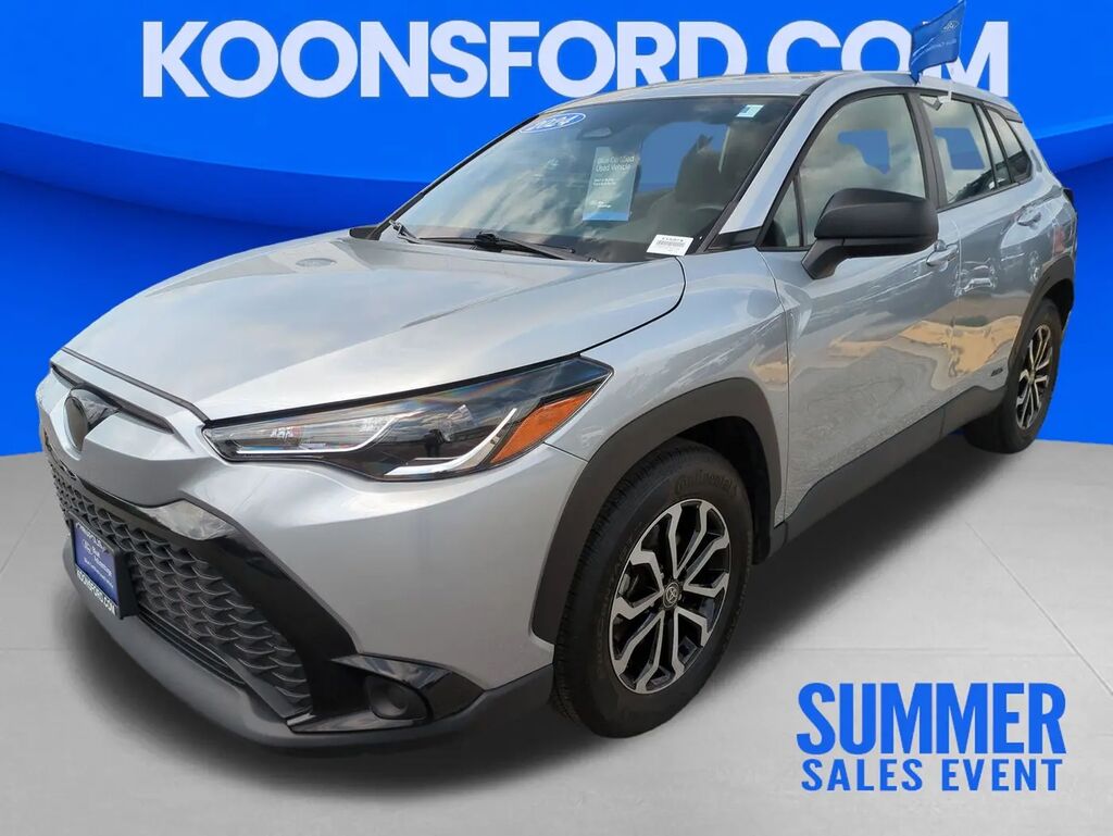 2024 Toyota Corolla Cross Hybrid S — photo 1 of 13