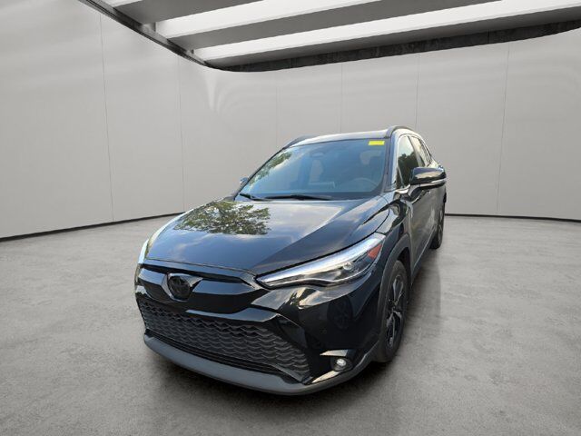 2024 Toyota Corolla Cross Hybrid XSE
