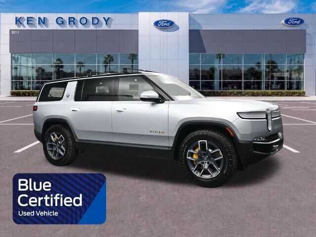 2023 Rivian R1S Adventure