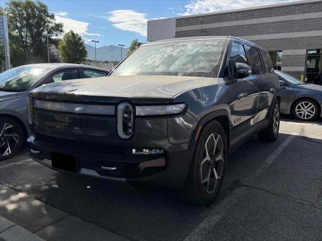 2024 Rivian R1S Adventure — photo 1 of 10
