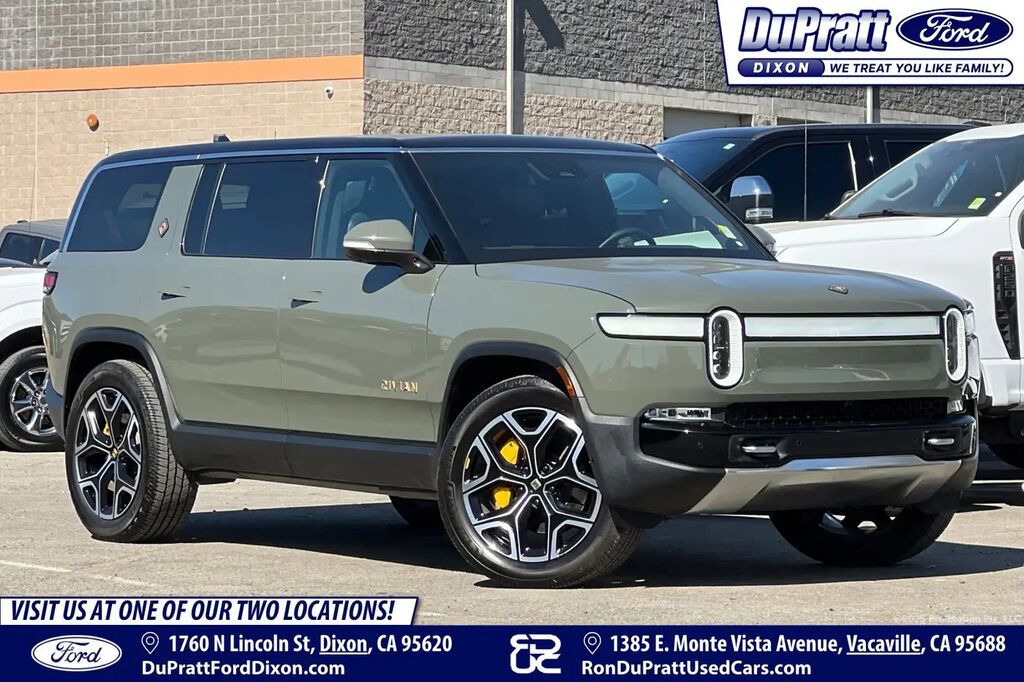2022 Rivian R1S Launch Edition — photo 1 of 13