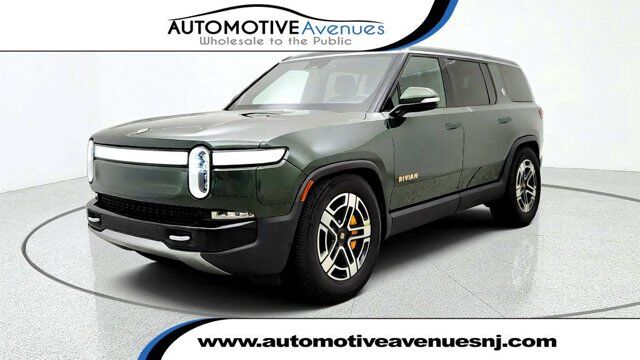 2022 Rivian R1S Launch Edition