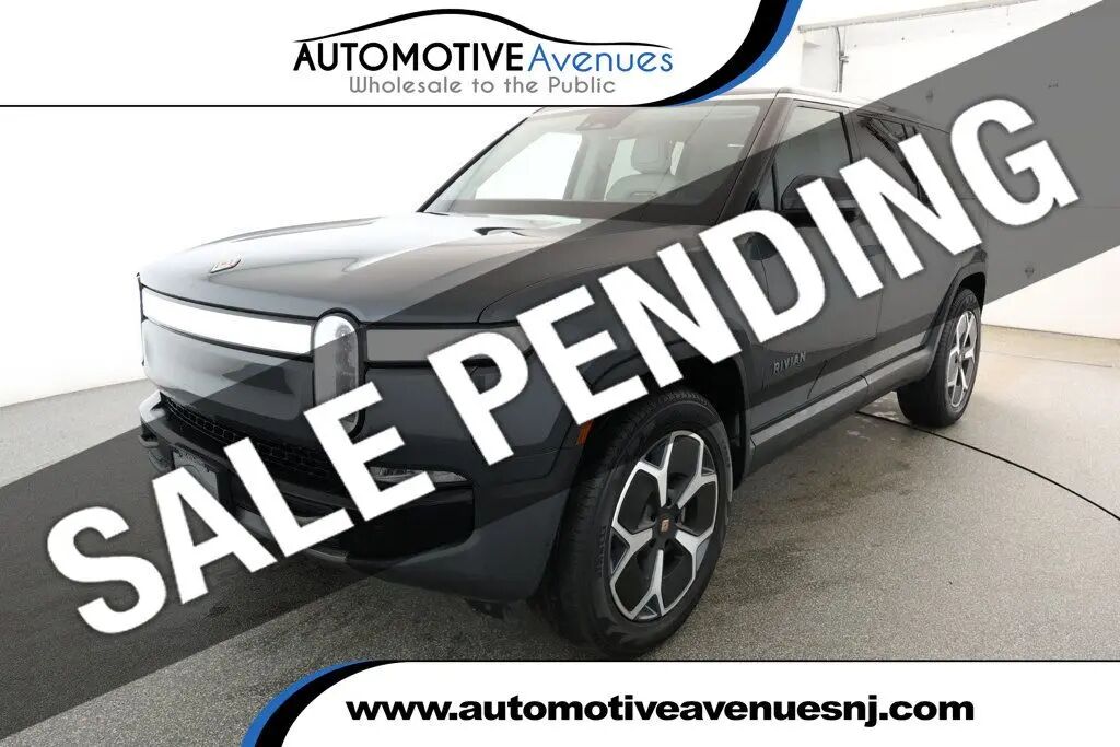 2024 Rivian R1S Adventure — photo 1 of 14