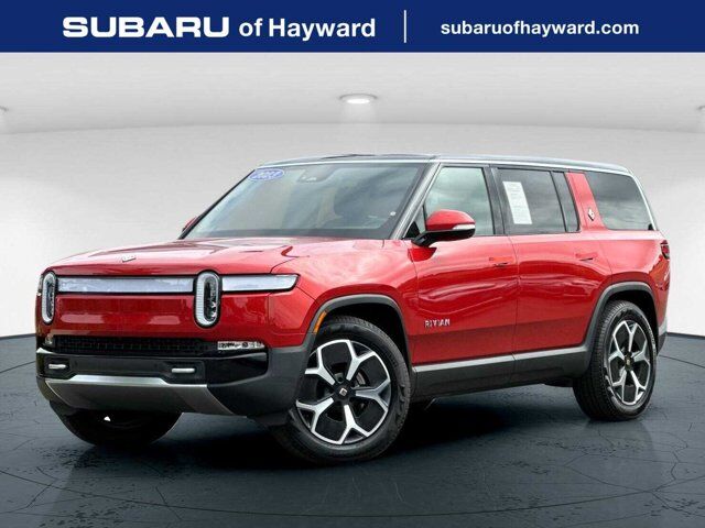 2023 Rivian R1S Adventure