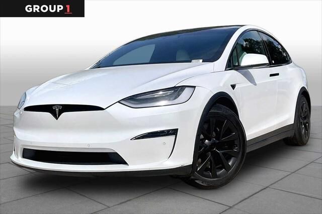 2022 Tesla Model X Base