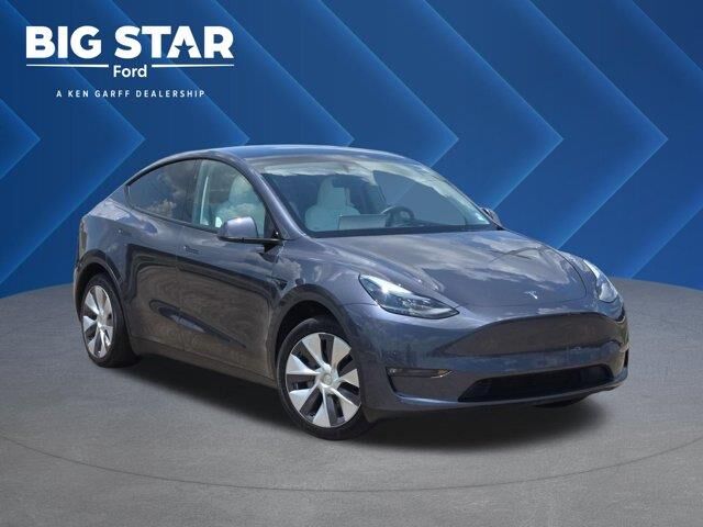 2023 Tesla Model Y Base