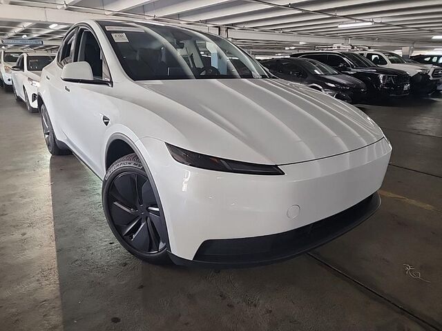 2026 Tesla Model Y Long Range