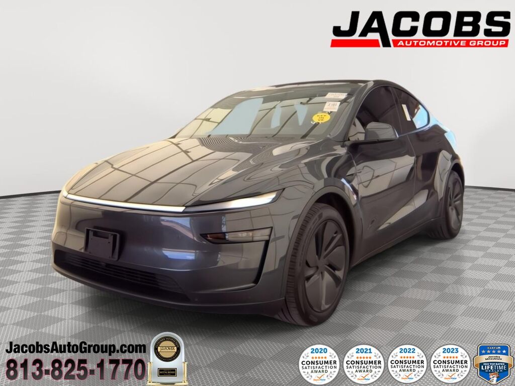 2026 Tesla Model Y Premium — photo 1 of 10