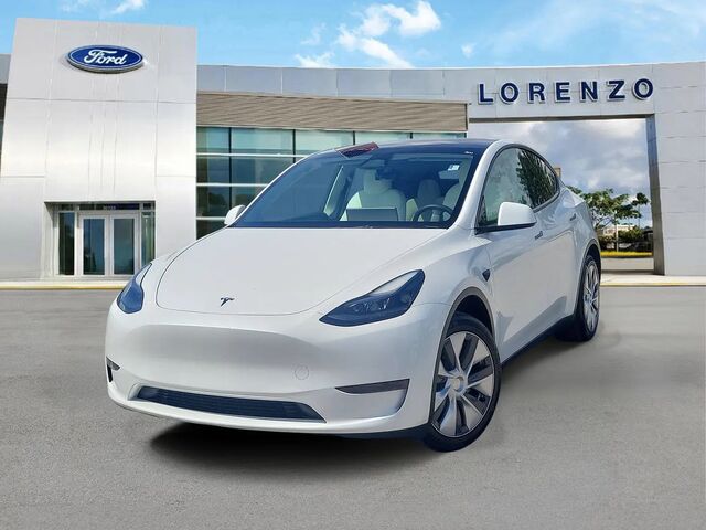 2024 Tesla Model Y Long Range