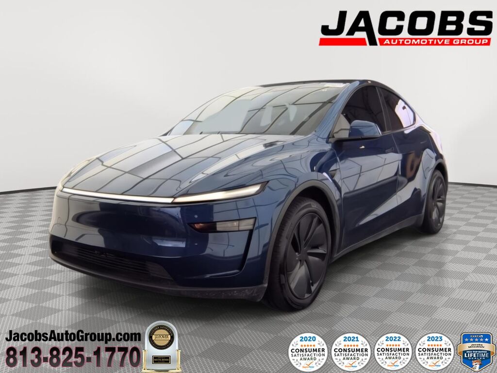2026 Tesla Model Y Premium — photo 1 of 13