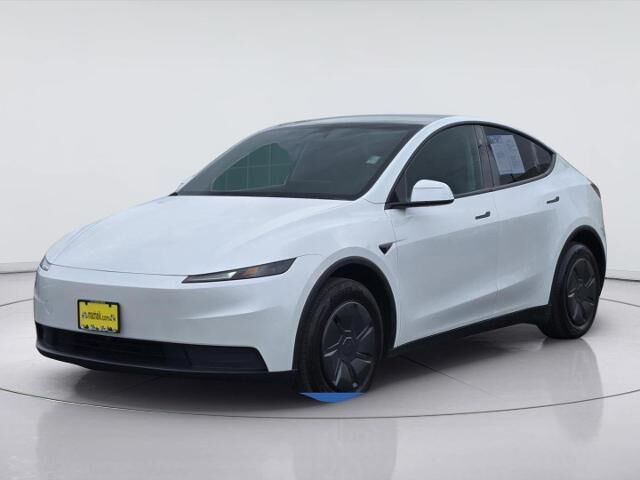2026 Tesla Model Y Base — photo 1 of 13