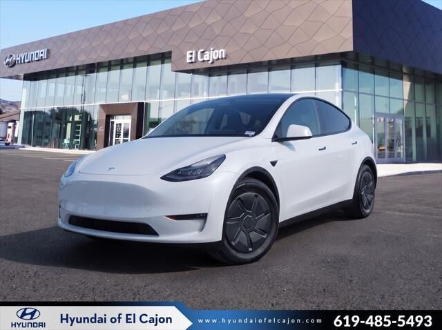 2026 Tesla Model Y Long Range