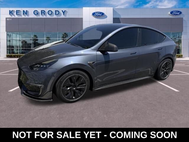 2023 Tesla Model Y Base