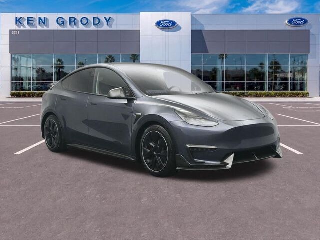 2023 Tesla Model Y Long Range