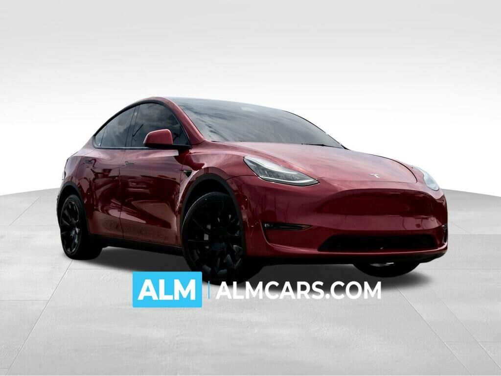 2022 Tesla Model Y Long Range — photo 1 of 13