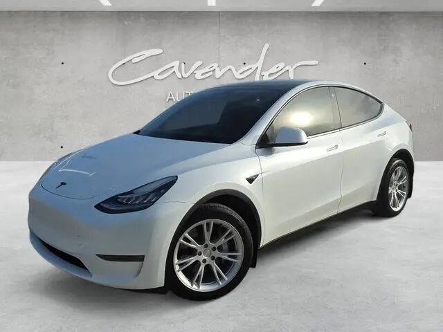 2023 Tesla Model Y Long Range