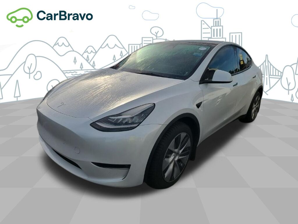 2023 Tesla Model Y Long Range — photo 1 of 7