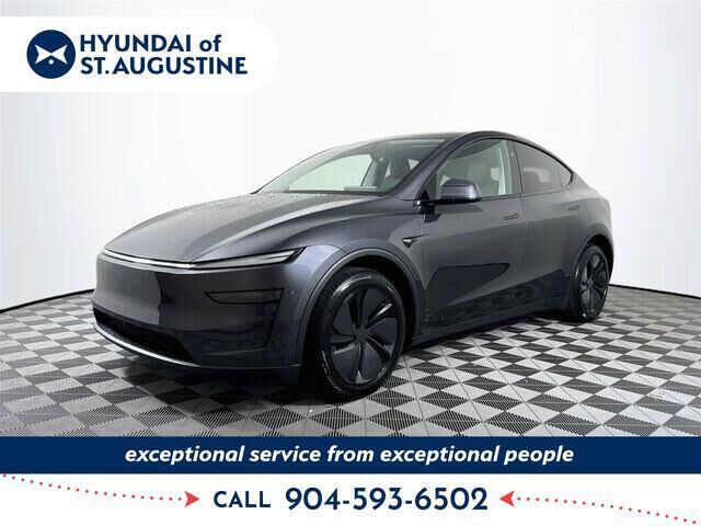 2026 Tesla Model Y Premium — photo 1 of 14