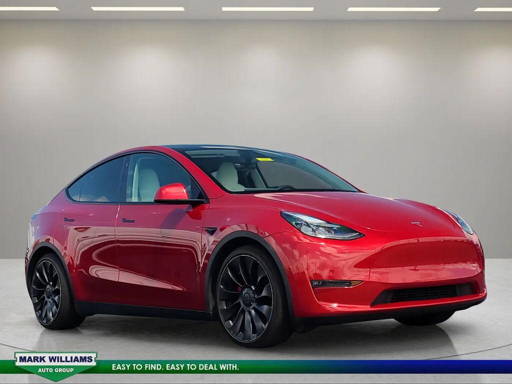 2022 Tesla Model Y Performance — photo 1 of 12