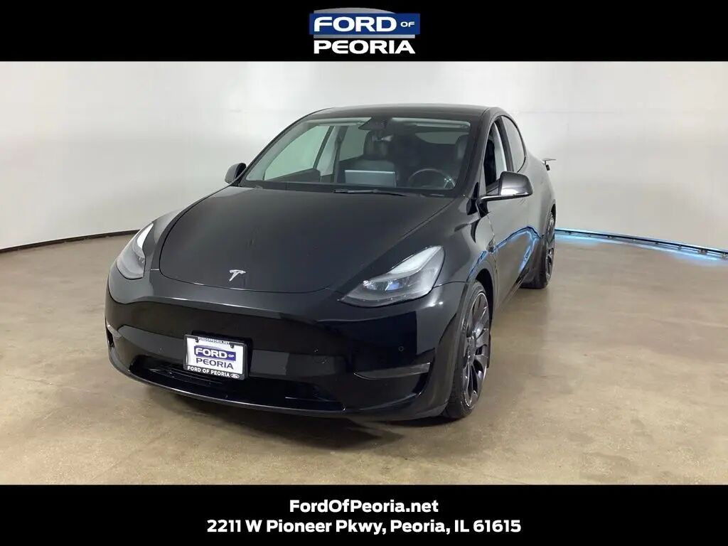 2022 Tesla Model Y Performance — photo 1 of 14