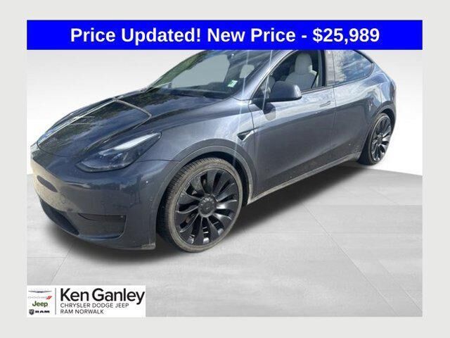 2022 Tesla Model Y Performance — photo 1 of 13