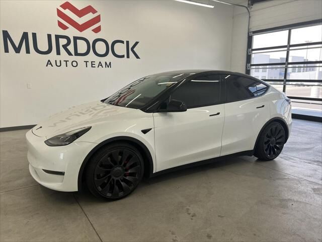 2022 Tesla Model Y Performance — photo 1 of 26