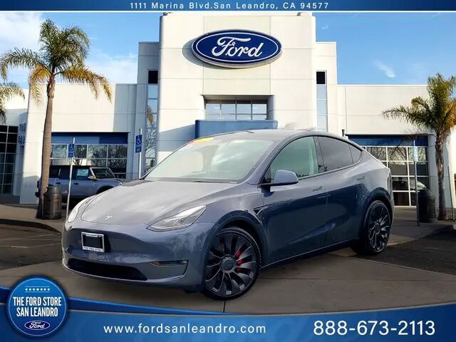 2022 Tesla Model Y Performance — photo 1 of 13