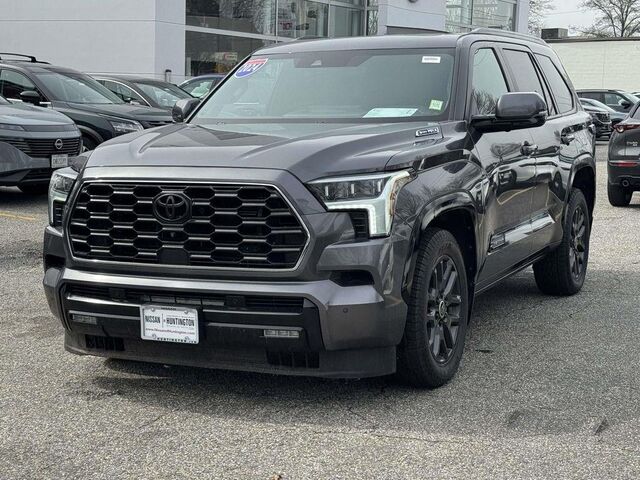2024 Toyota Sequoia Platinum