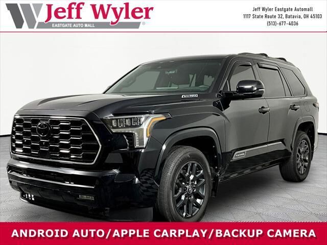 2025 Toyota Sequoia Platinum — photo 1 of 13