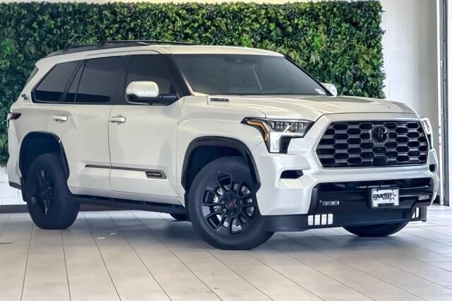 2026 Toyota Sequoia Platinum — photo 1 of 39