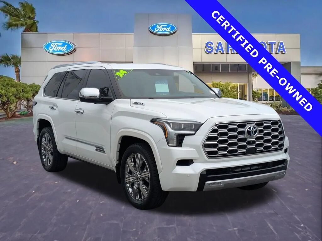 2024 Toyota Sequoia Capstone — photo 1 of 13