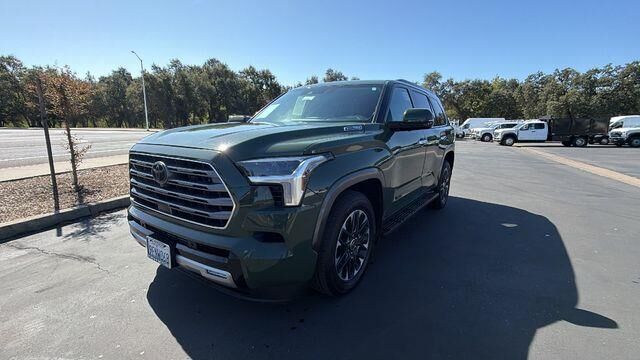 2023 Toyota Sequoia SR5