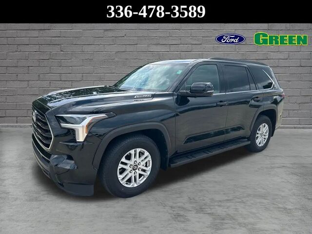 2025 Toyota Sequoia SR5