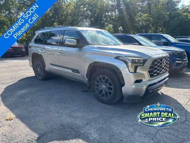 2023 Toyota Sequoia SR5