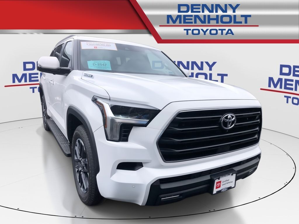 2025 Toyota Sequoia — photo 1 of 13