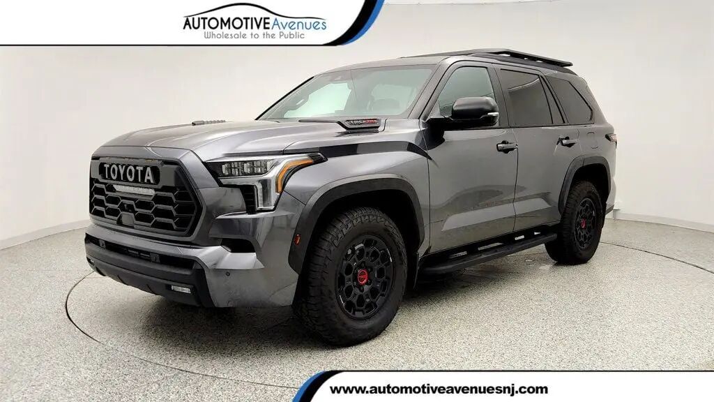 2026 Toyota Sequoia SR5 — photo 1 of 26