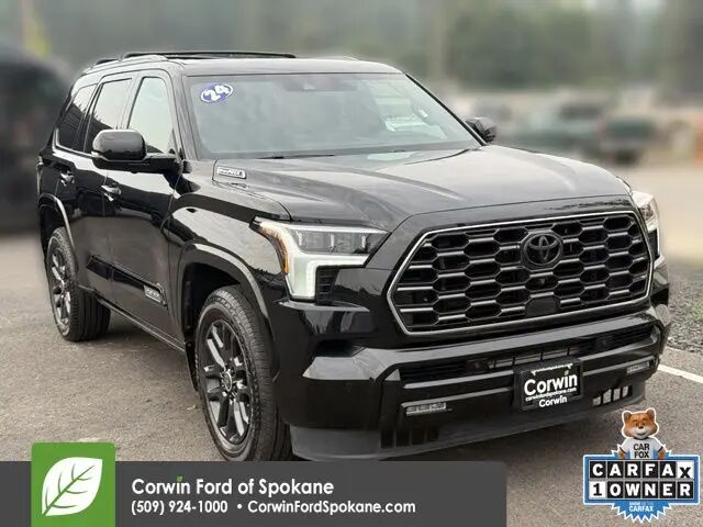 2024 Toyota Sequoia Platinum — photo 1 of 17