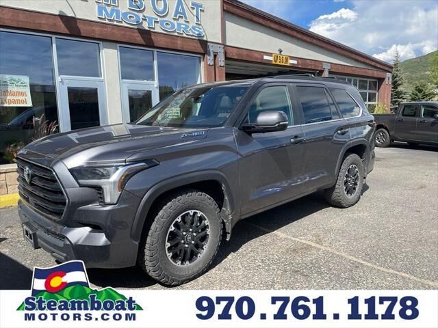 2025 Toyota Sequoia SR5