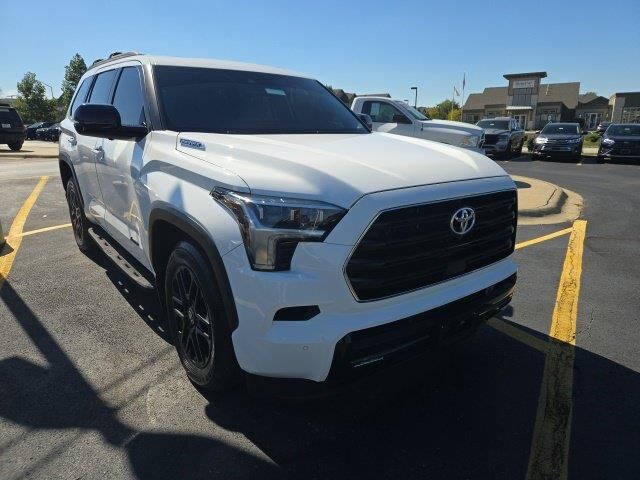 2025 Toyota Sequoia Limited — photo 1 of 3