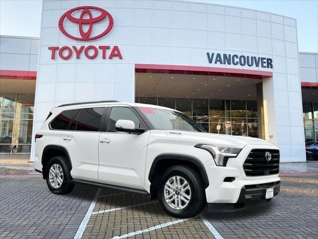 2025 Toyota Sequoia SR5 — photo 1 of 11
