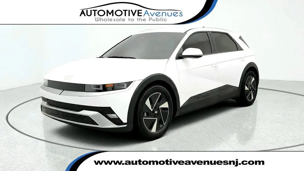 2026 Hyundai IONIQ 5 SE — photo 1 of 13