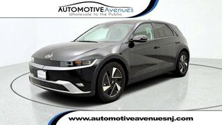 2025 Hyundai IONIQ 5 SE