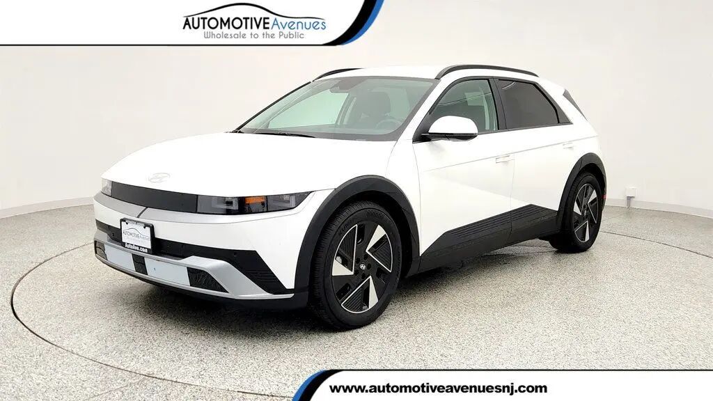 2025 Hyundai IONIQ 5 SEL — photo 1 of 26