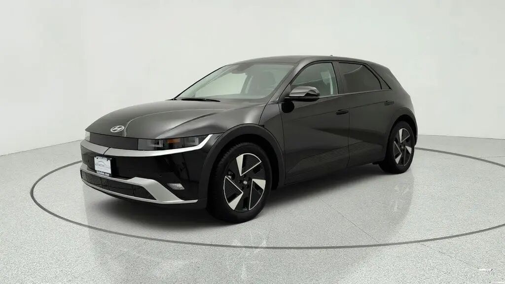 2026 Hyundai IONIQ 5 SEL — photo 1 of 13