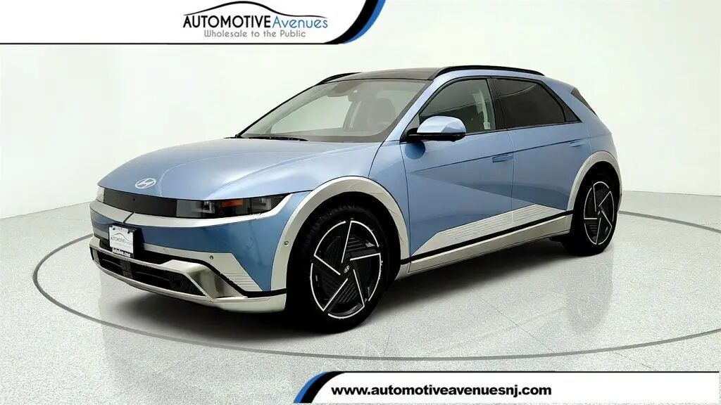 2025 Hyundai IONIQ 5 Limited — photo 1 of 13