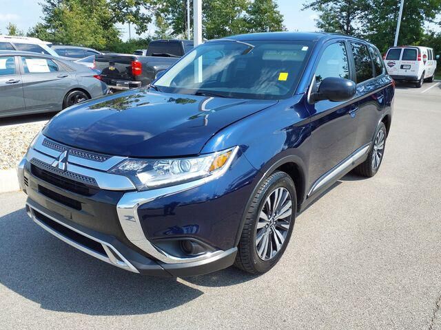 2020 Mitsubishi Outlander ES
