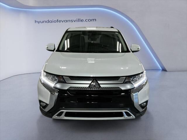 2020 Mitsubishi Outlander SE